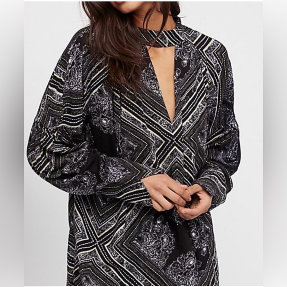 Free People Black and White Geometric Bandana Print Keyhole Tunic